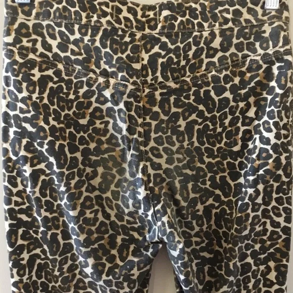 Free People We The Free High Rise Leopard Print Skinny Jeans - Picture 10 of 13